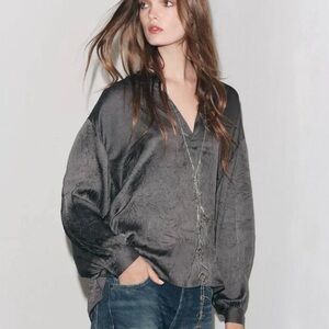 ZARA Textured Wrinkle-Effect Blouse – Size S (Oversized Fit) – ZW Collection